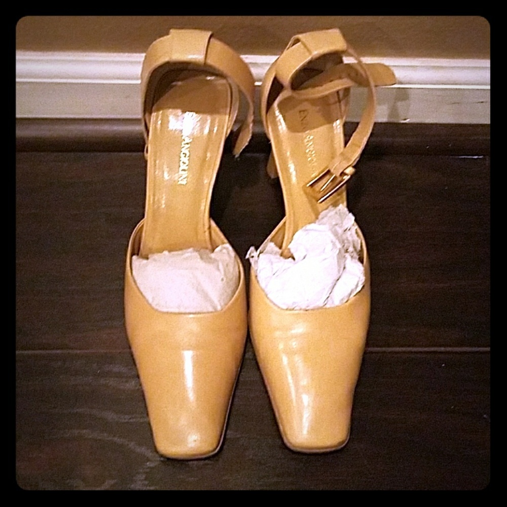 Enzo Angiolini